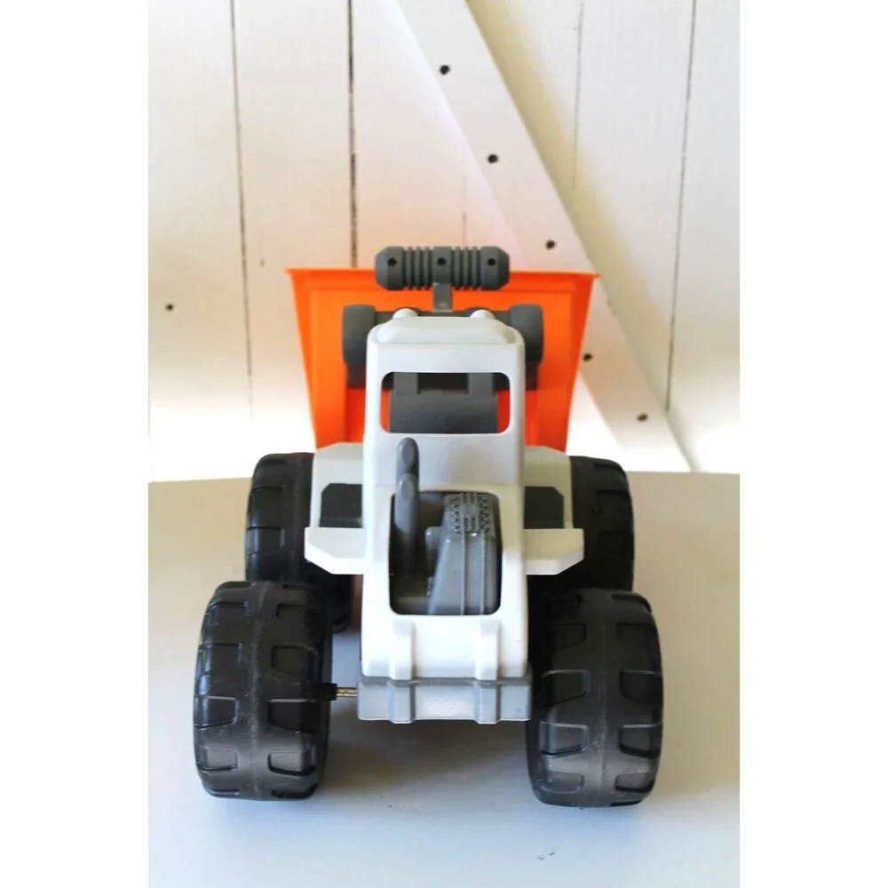 LITTLE TYKES Front Loader  Bulldozer Construction TRUCK Used